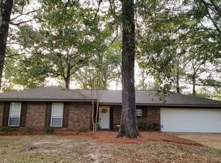 201 Huntview Dr, Brandon, MS 39042