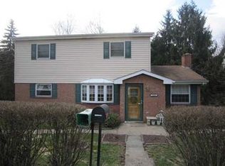 1428 Greenock Buena Vista Rd, McKeesport, PA
