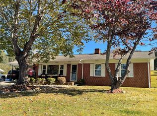 672 Lenoir Rd, Morganton, NC 28655