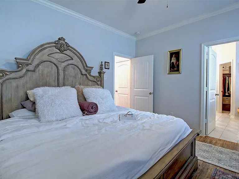 1409 Ellis Ln — Photo 15