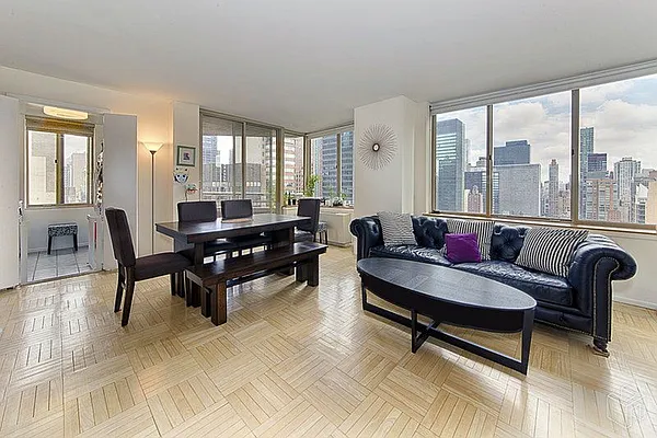 Rented by Halstead Real Estate | media 16