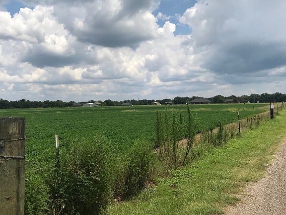 Access from Ben Hamilton Rd