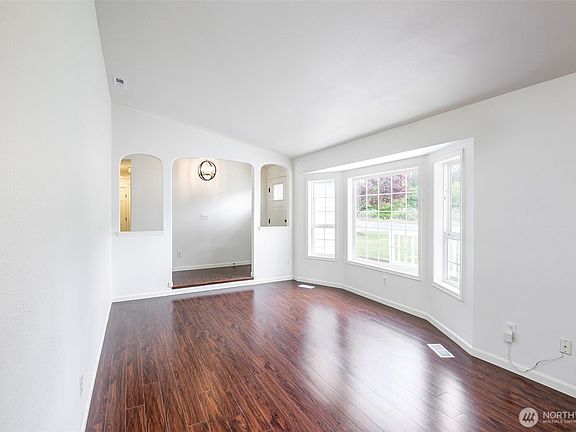 5th image of 1901 12th Avenue SE