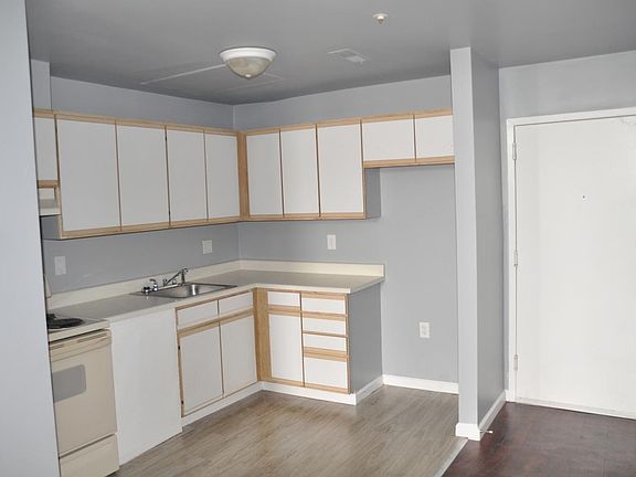 5th image of 317 E North Ave APT 409