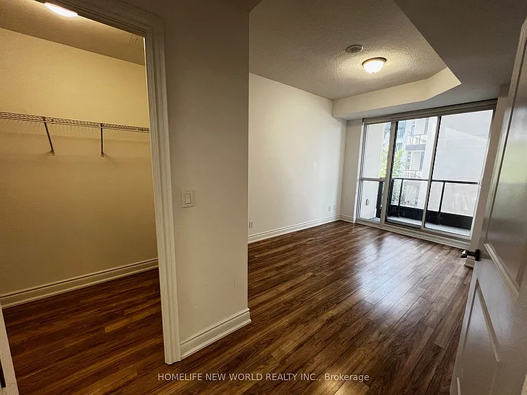38 Cedarland Dr #603 — Photo 5