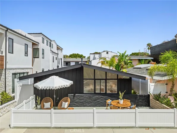 1738 Miramar Dr, Newport Beach, CA 92661