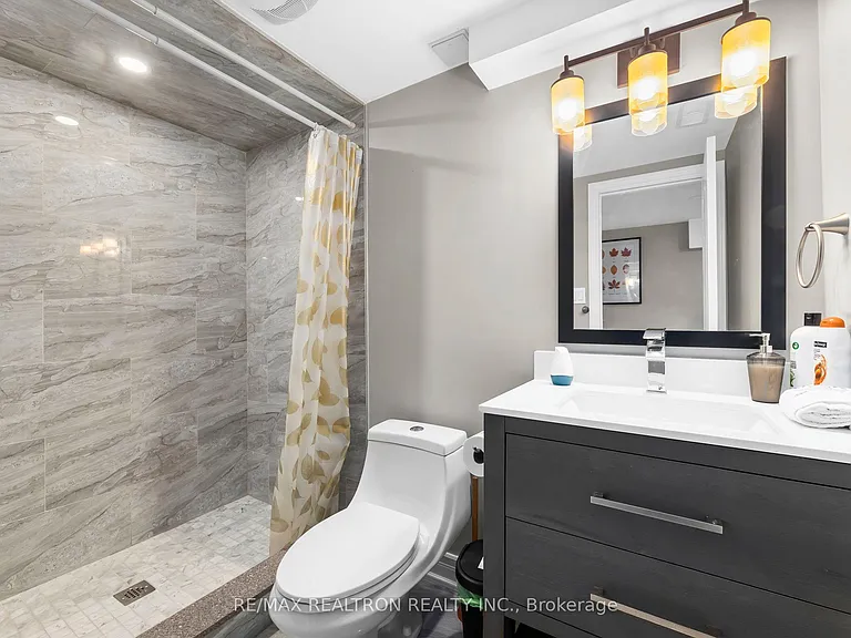 1141 Ritson Rd S — Photo 14