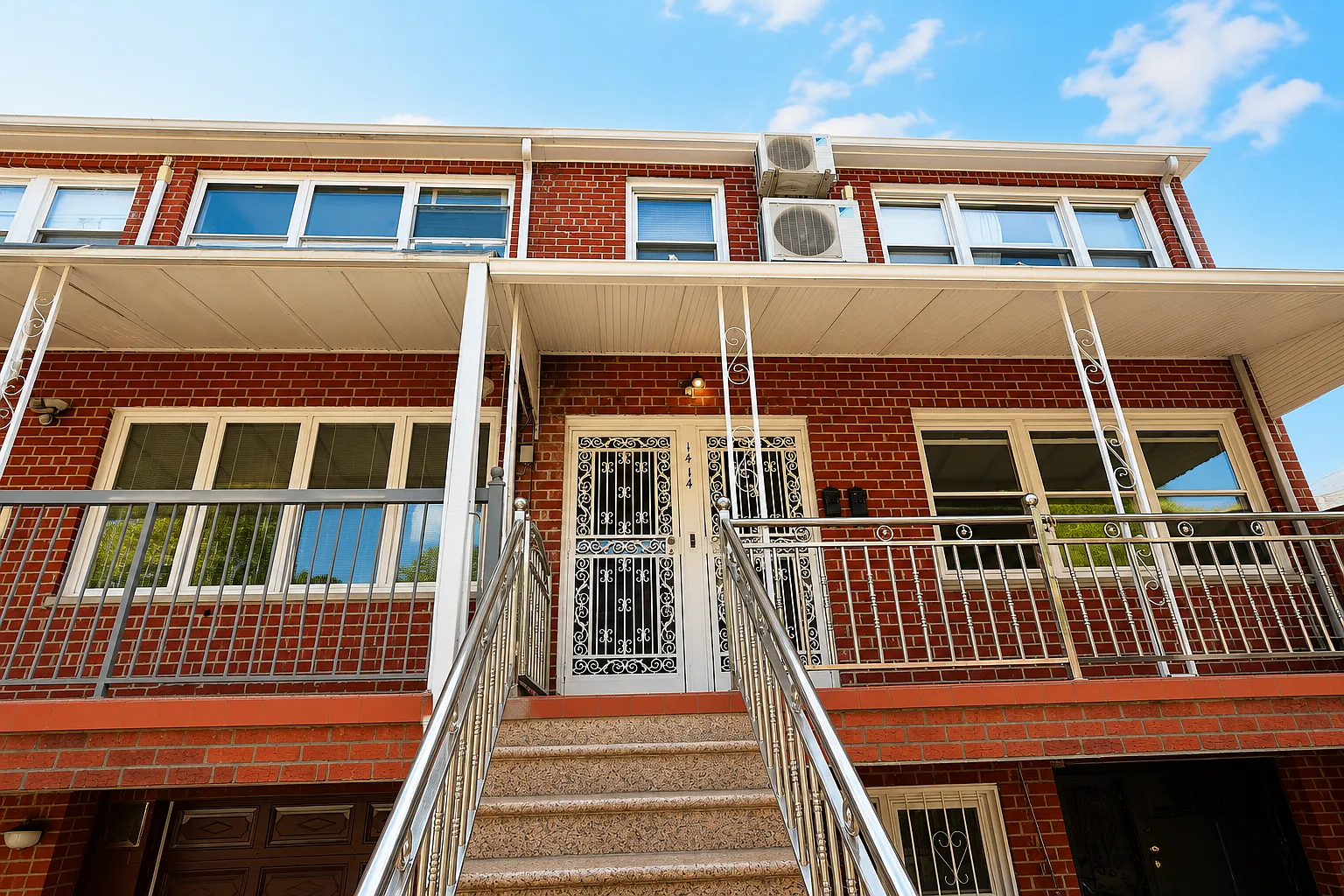 3 bed, 1200 sqft, $3,200 — Photo 1