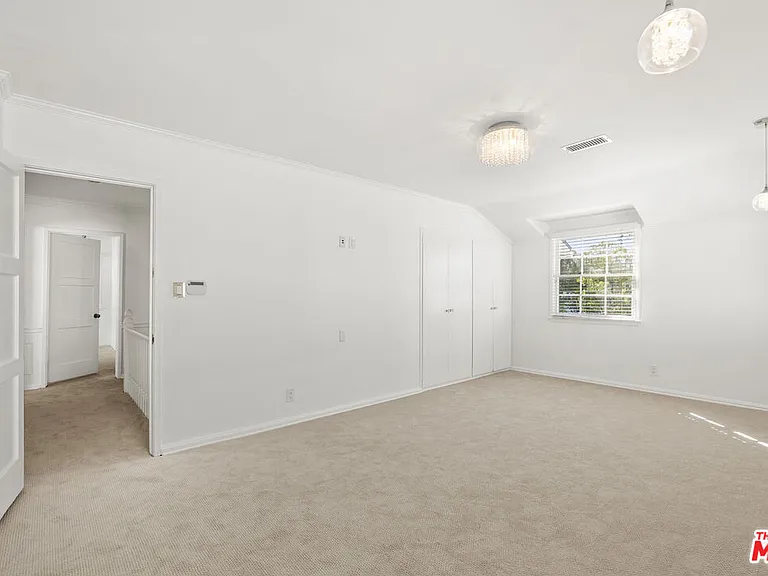 1204 Beverwil Dr — Photo 21