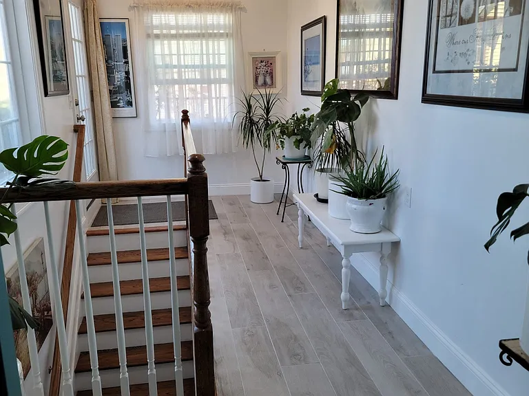 855 Pavonia Ave #2 — Photo 17