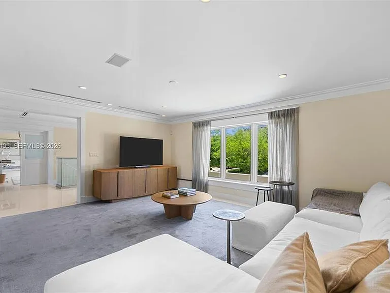 6831 Sunrise Ct — Photo 12
