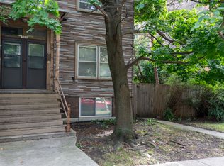 3511 N Bosworth Ave, Chicago, IL 60657