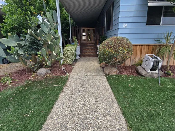 94 Bentley Ave, Sacramento, CA 95823