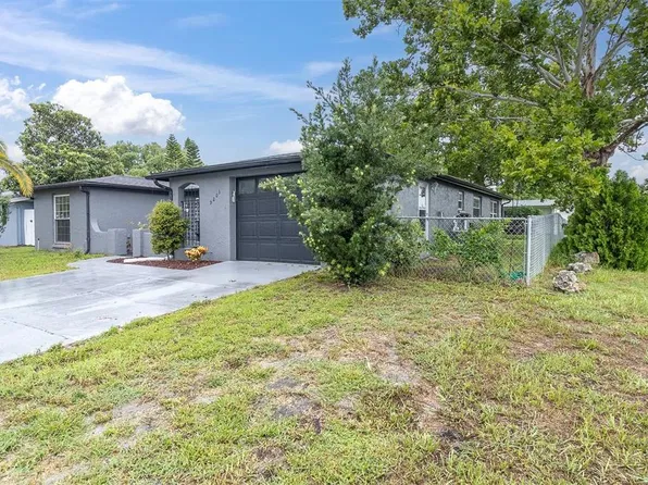 9203 GREENBRIAR LANE, PORT RICHEY, FL 34668