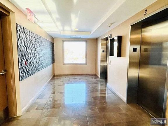 3rd image of City Place City Place Unit 1208