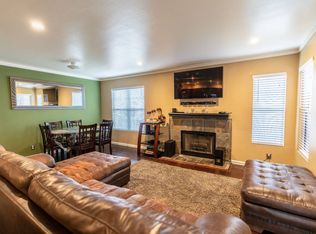 3333 Holly Grove St, Thousand Oaks, CA 91362