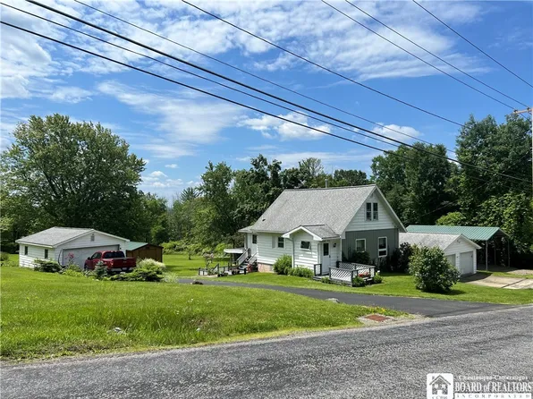 2481 Horton Rd, Jamestown, NY 14701