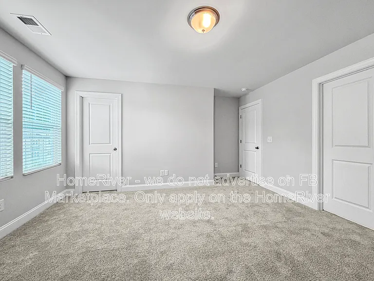 1928 Enniscorthy St — Photo 16