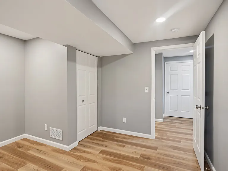 3705 Colorado Ave S — Photo 28
