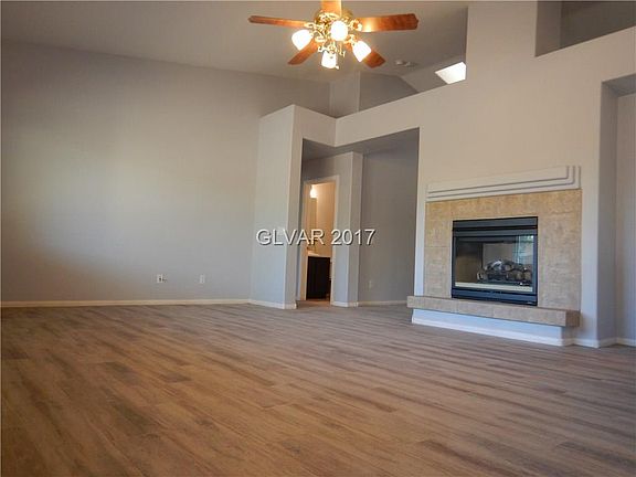 5th image of 3656 Waynesvill St