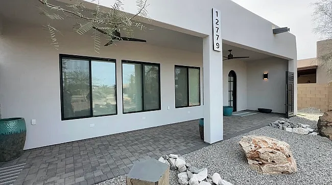 Studio, 864 sqft, $1,495 — Photo 3