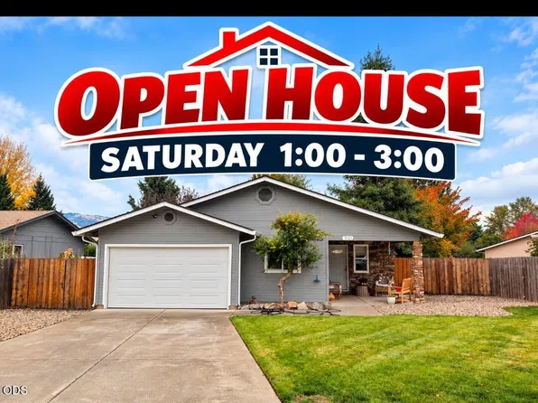 539 James St, Talent, OR 97540
