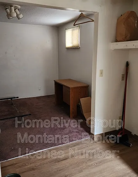 705 S 2nd St W #C — Photo 4