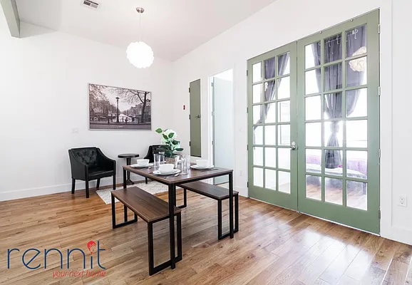 Rented by Rennit Inc. | media 37