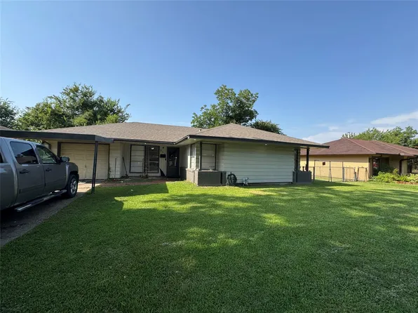 311 Alta Vista Dr, Pasadena, TX 77502