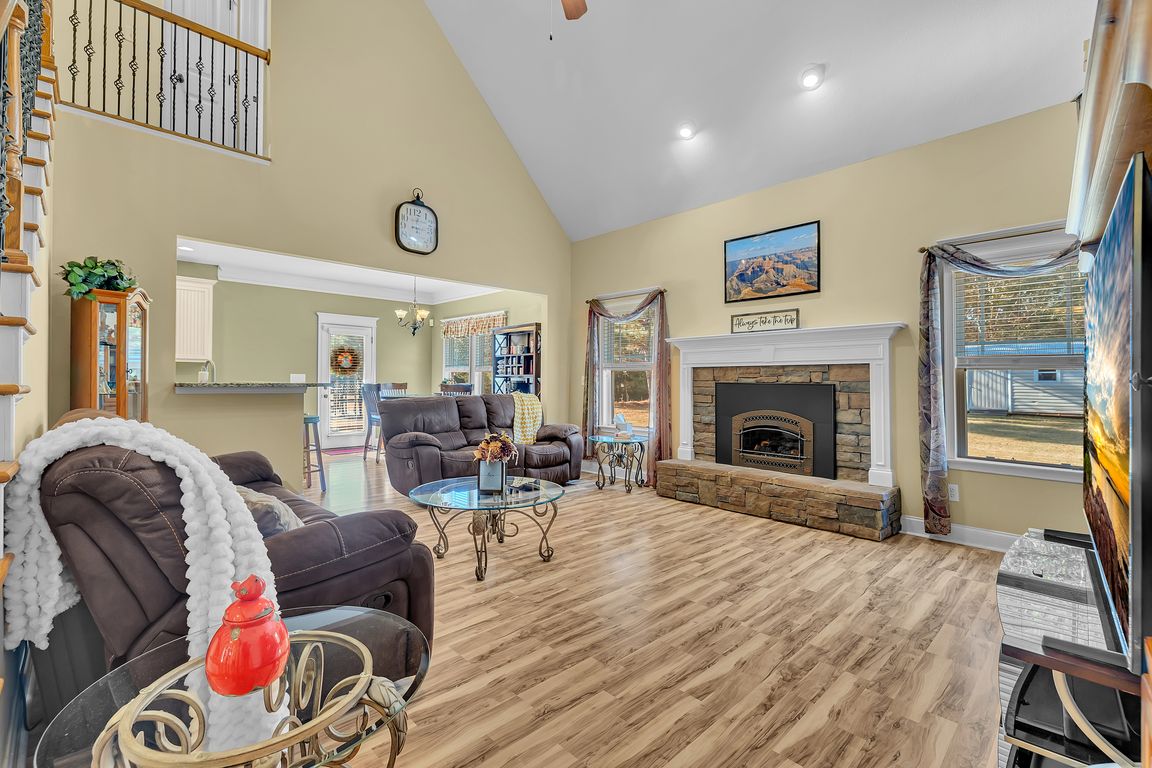 next background image