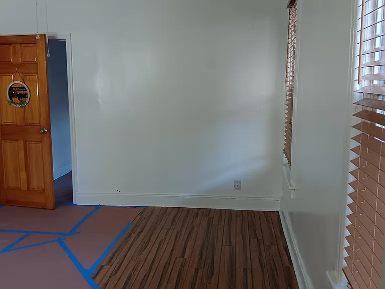 1811 Wallace Ave — Photo 12