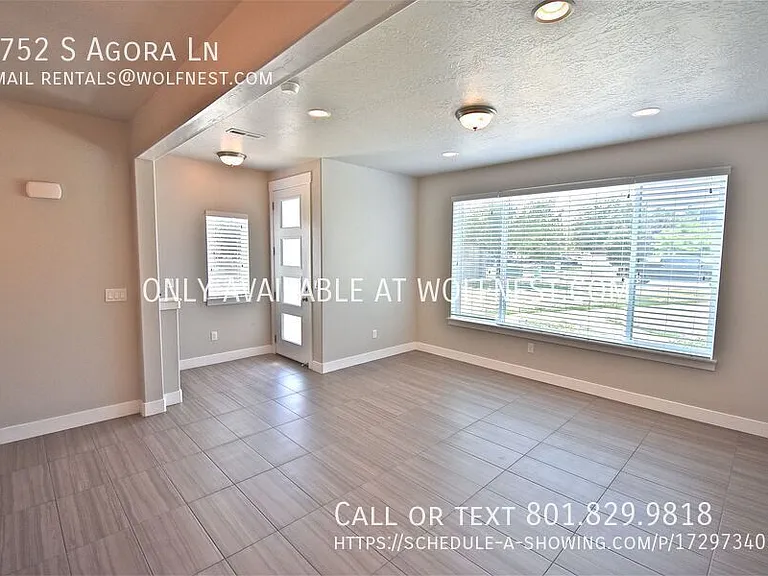 9752 S Agora Ln — Photo 6