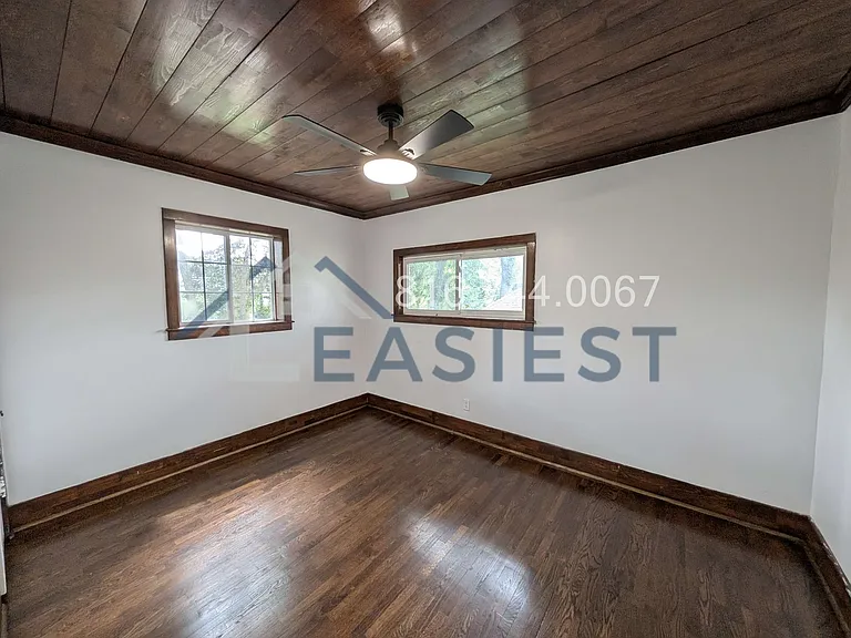 5637 Forest Ave — Photo 18