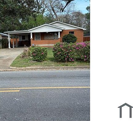 1st image of 520 Summerville St