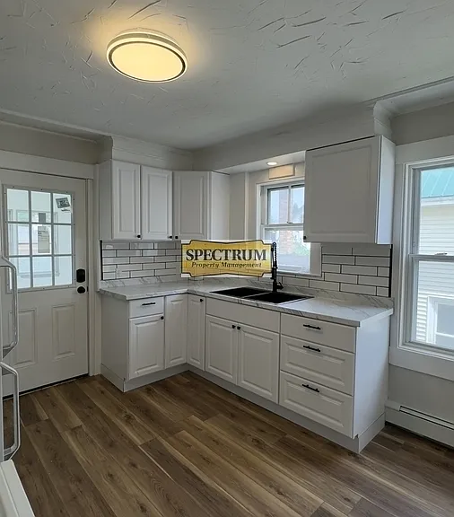 11 Gray St #2 — Photo 1