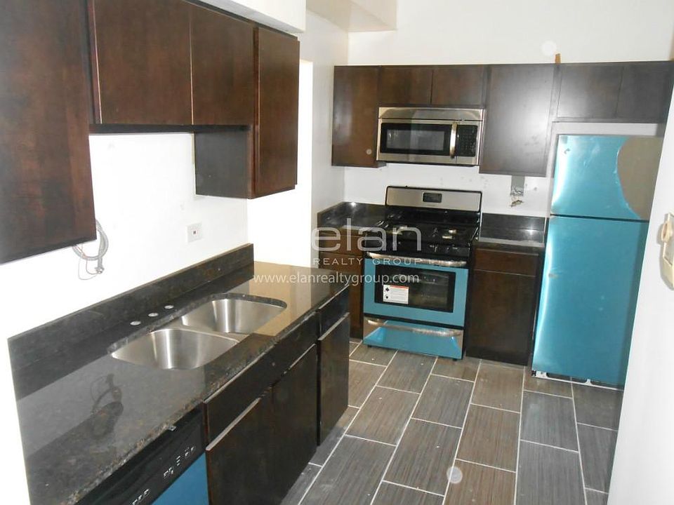 1st image of 7700 N Marshfield Ave #2C