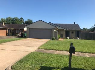 13711 Grosvenor St, Houston, TX 77034