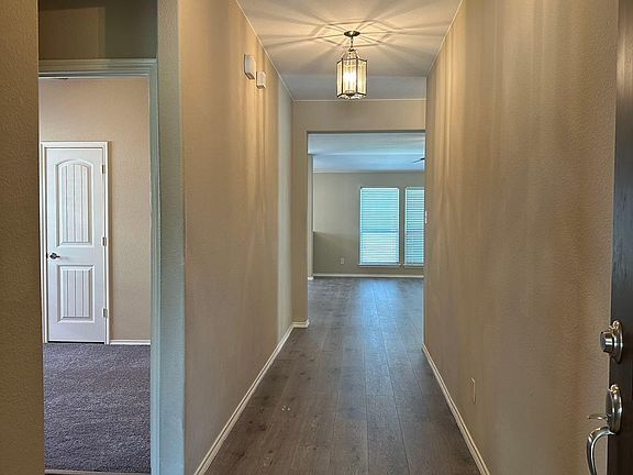 2nd image of 2110 Spruce St