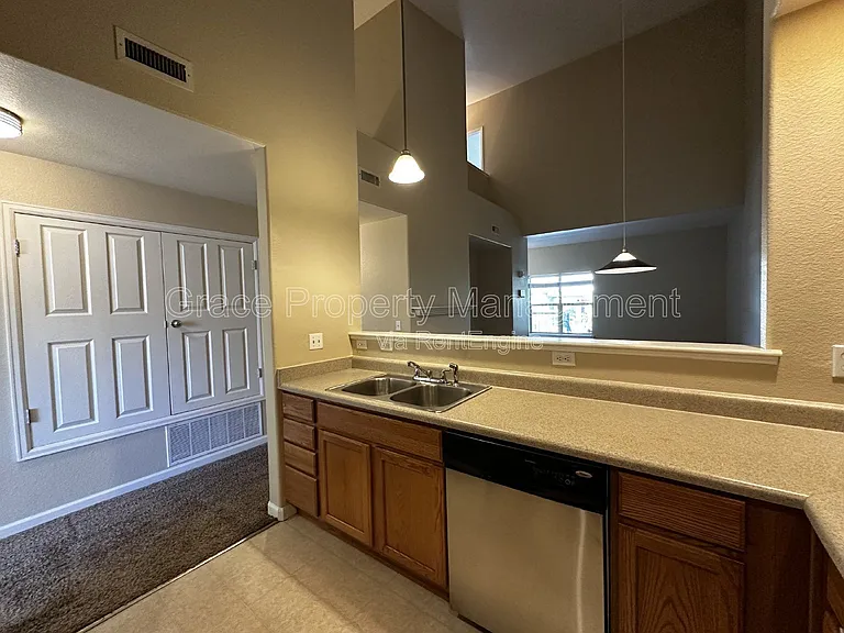 5800 Tower Rd #506 — Photo 6