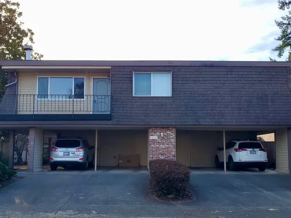 14525 NE 6th Pl APT 4, Bellevue, WA 98007