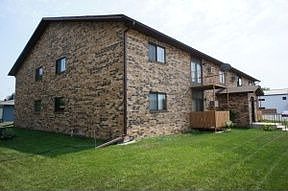 3rd image of 2416 26th Ave S APT 104