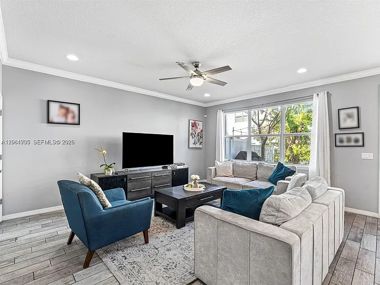 3953 Black Olive Ln #3953 — Photo 12