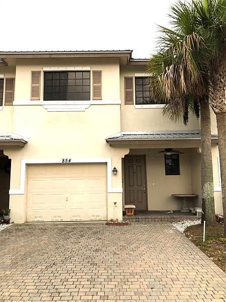 1st image of 854 Sweet Lake Cir