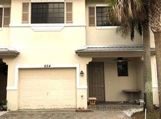 854 Sweet Lake Cir, Clewiston, FL 33440