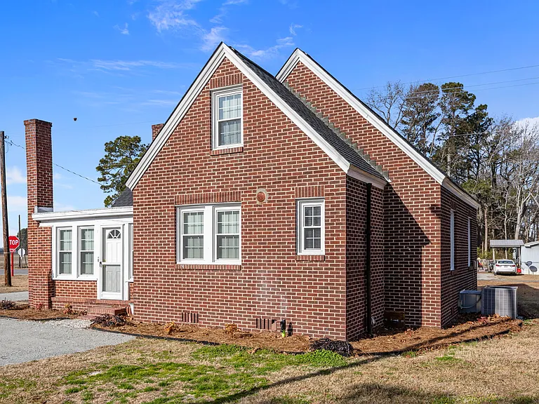 4715 Hull Rd — Photo 47
