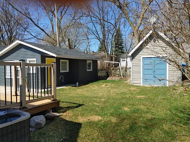 82 Gunn St #2 — Photo 2