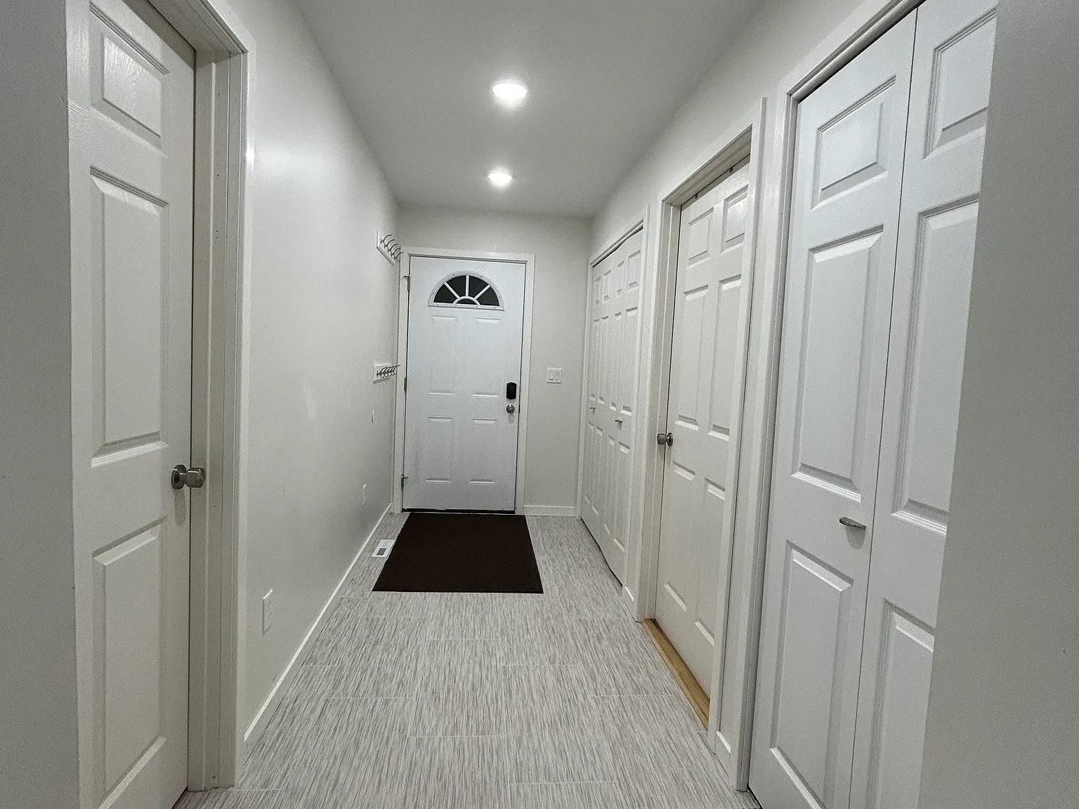 3 bed, 1500 sqft, $2,000 — Photo 3