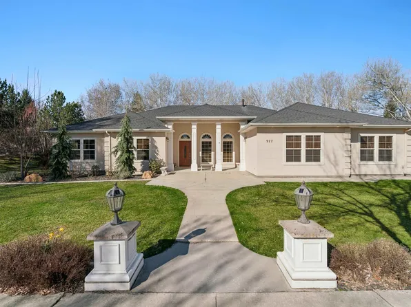 977 N Woodvalley Pl, Eagle, ID 83616