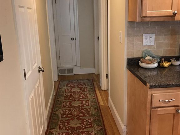 3rd image of 30 Linden Ave #2