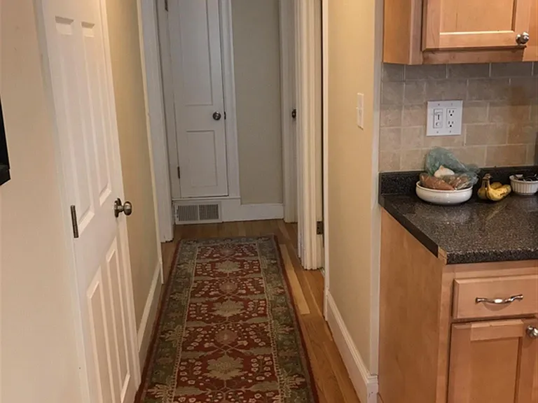 32 1/2 Linden Ave #1 — Photo 5